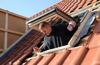 Pose de fenêtres de toit Velux à Mennessis